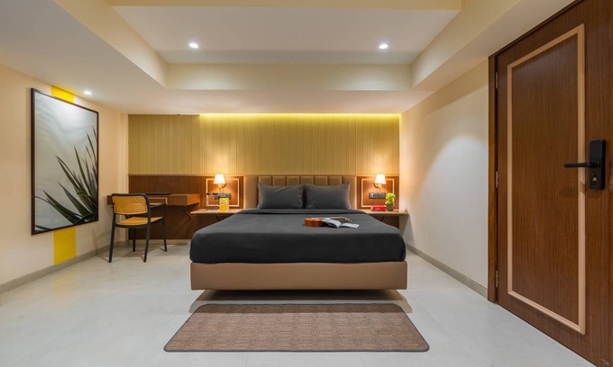 Vile Parle Hostel | Hostel ∙ 8 guests