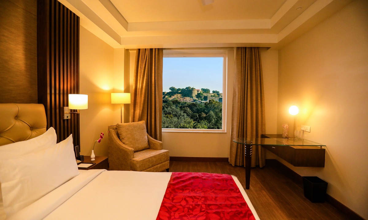 Jhansi Hotel | Regenta Place Jhansi by Royal Orchid Hotels Limited