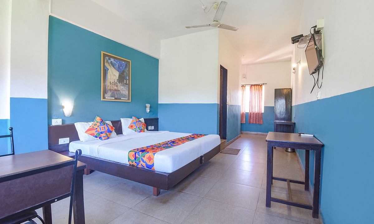 Fontainhas Hotel | FabExpress Paradise Inn Panaji