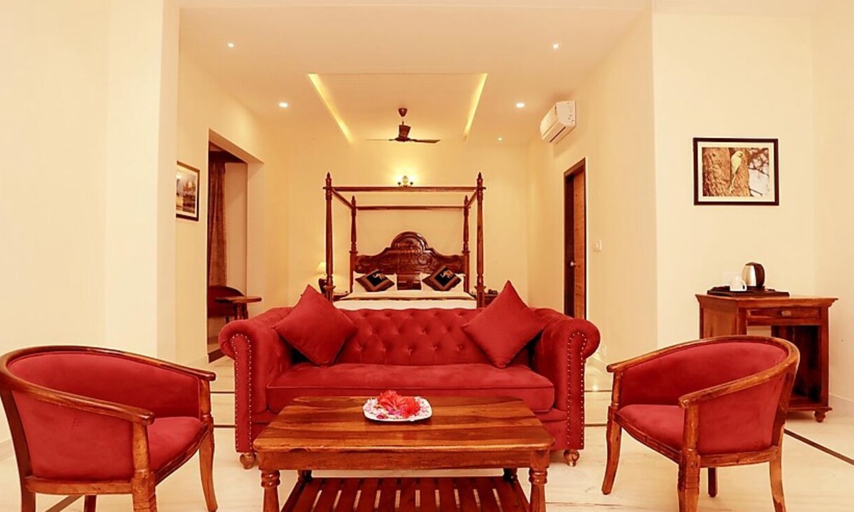 Sadri Hotel | Destinn The Neergarh Palace and Resort