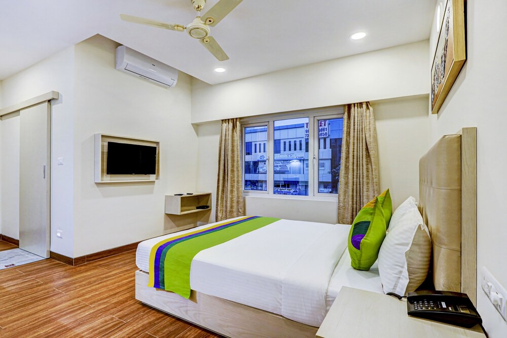 Yeshwanthpur House | Treebo Trend Galaxy Suites