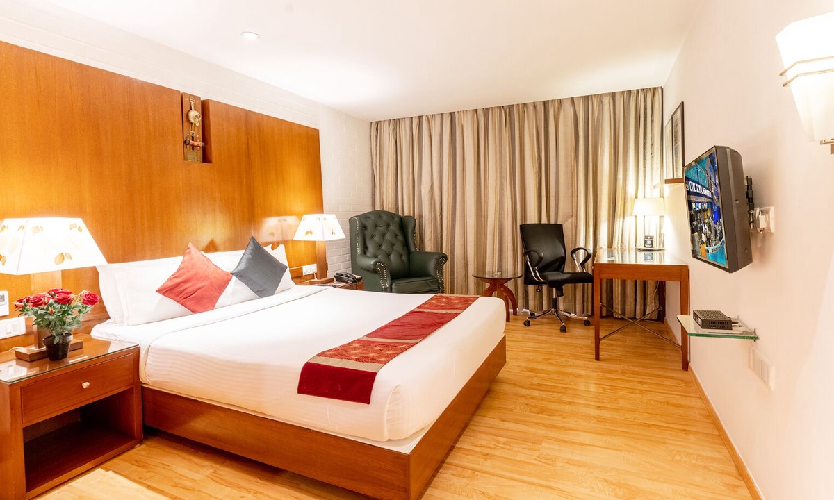 Jayanagar Hotel | SFO Hotel and Suites