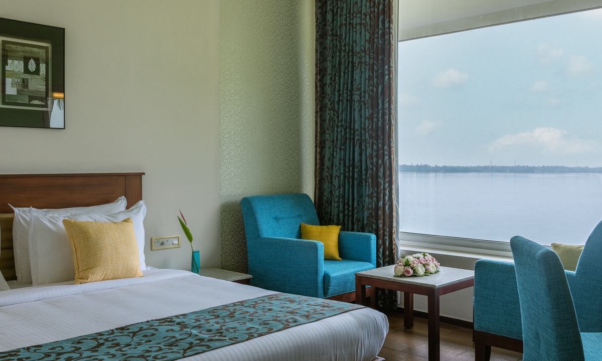 Kumbalam Villa | BLUSALZ MANOR Waters Edge Kochi