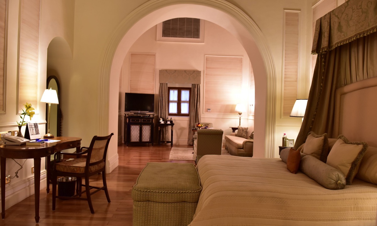 Falaknuma Hotel | Taj Falaknuma Palace