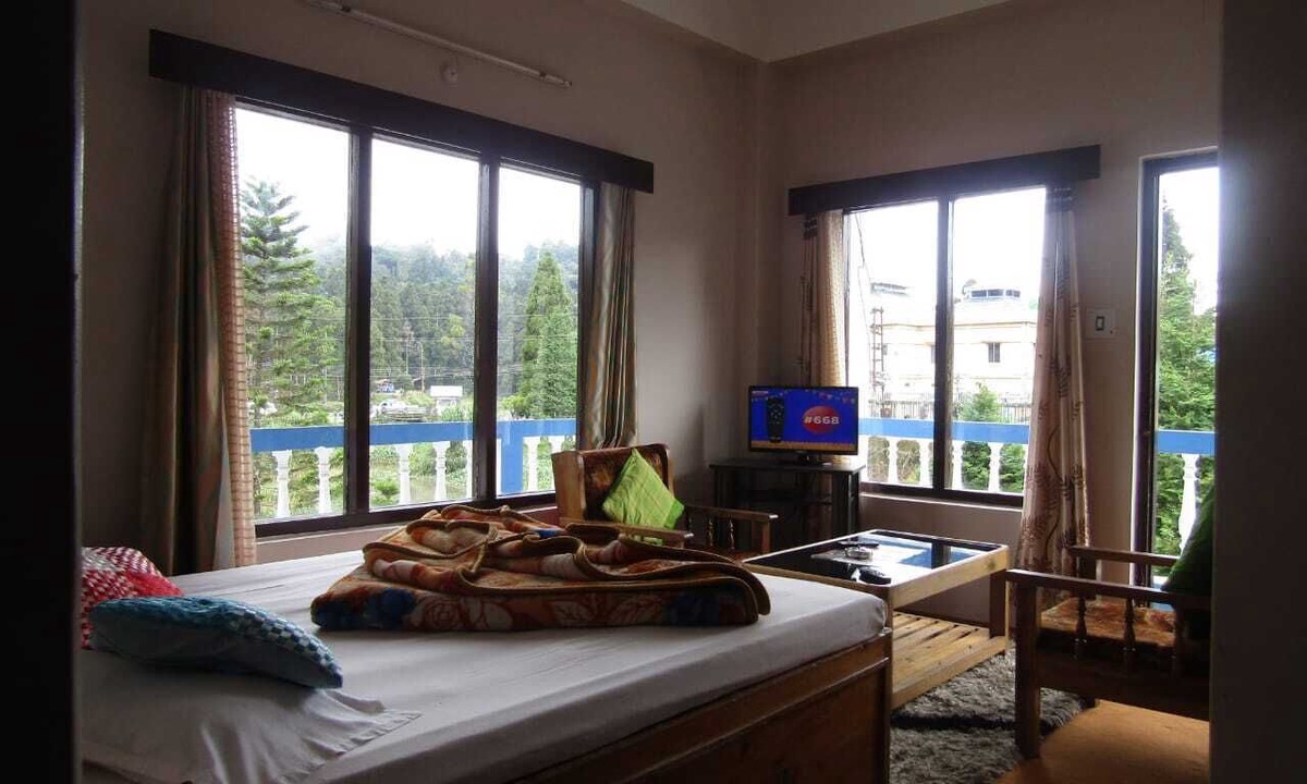 Mirik Hotel | Hotel Blue Lagoon