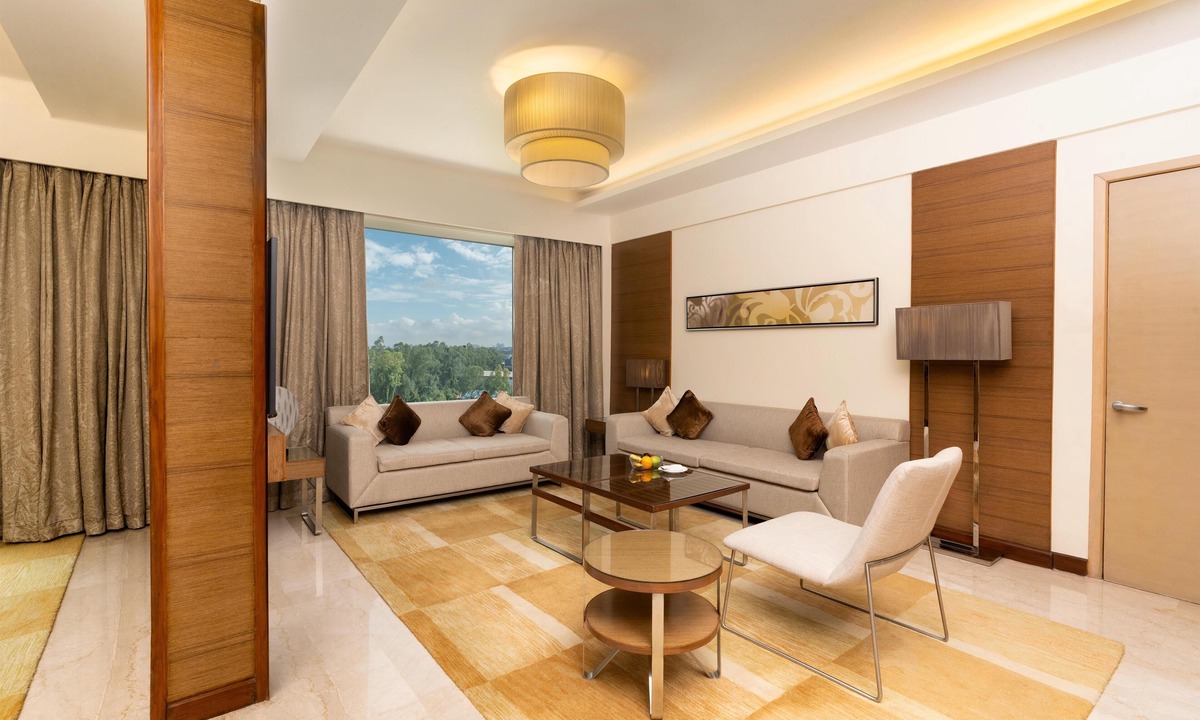 Greater Noida Hotel | Radisson Blu Hotel Greater Noida