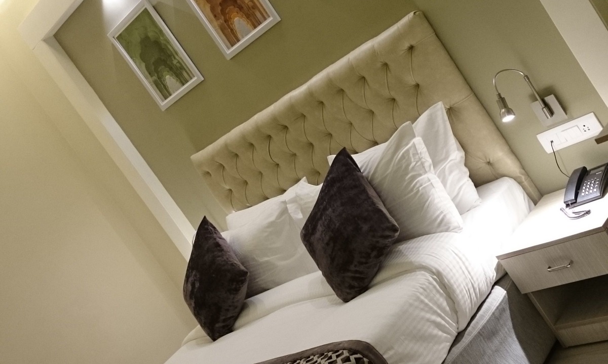 Davanagere Hotel | Mango Hotels Naveen