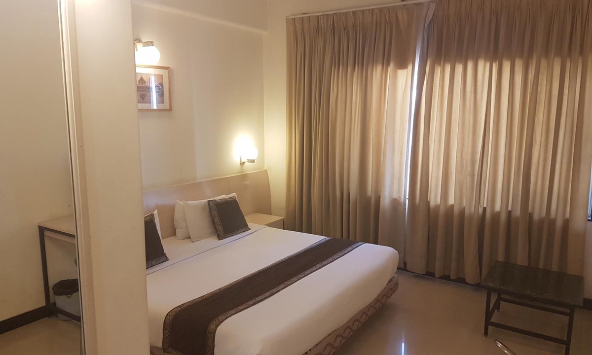 Agra Hotel | Grand Hotel Agra