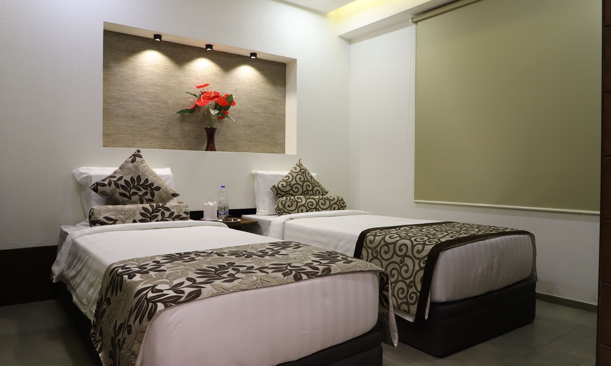 Thaltej Hotel | Tribecca Residency