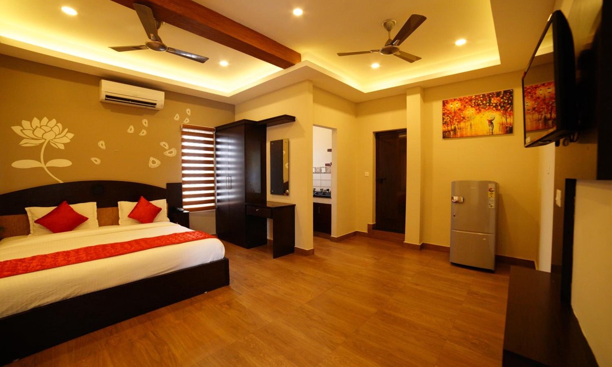 Mamangalam Hotel | Metro Residency