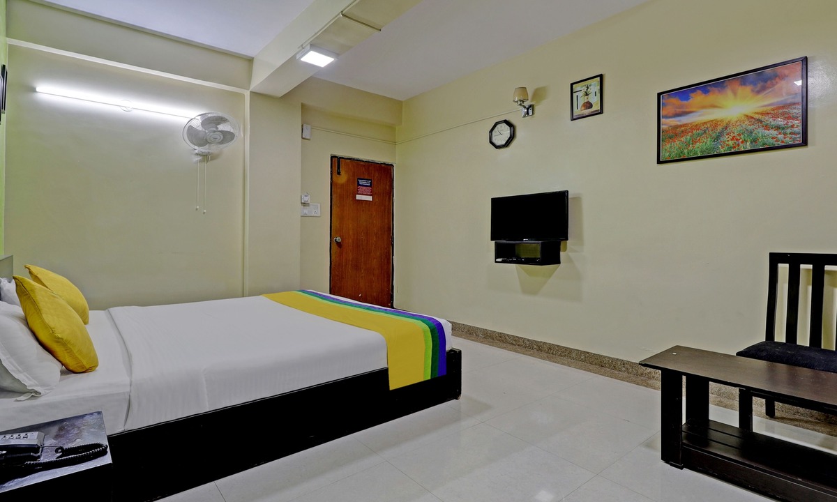 Sadduguntepalya Hotel | Palm Emirates, Koramangala