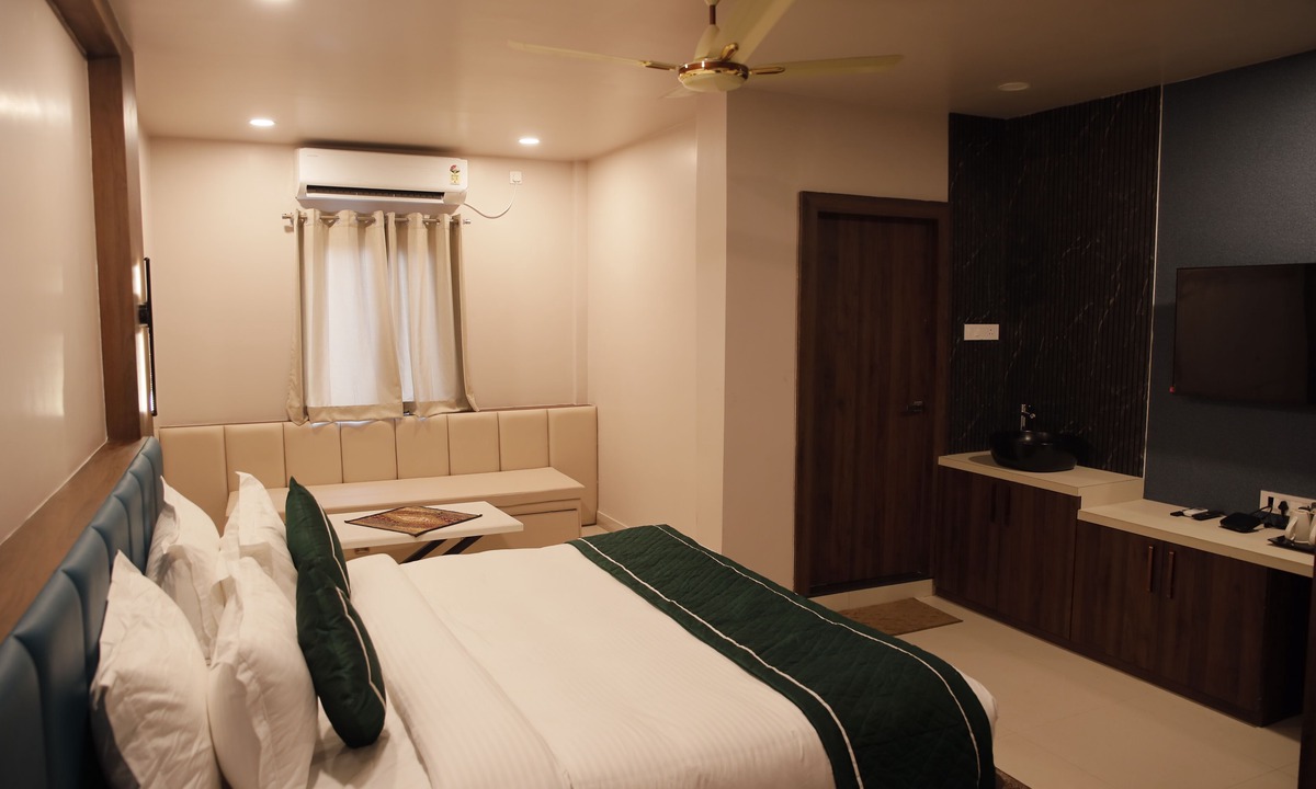 Dibrugarh Hotel | Hotel Subansiri