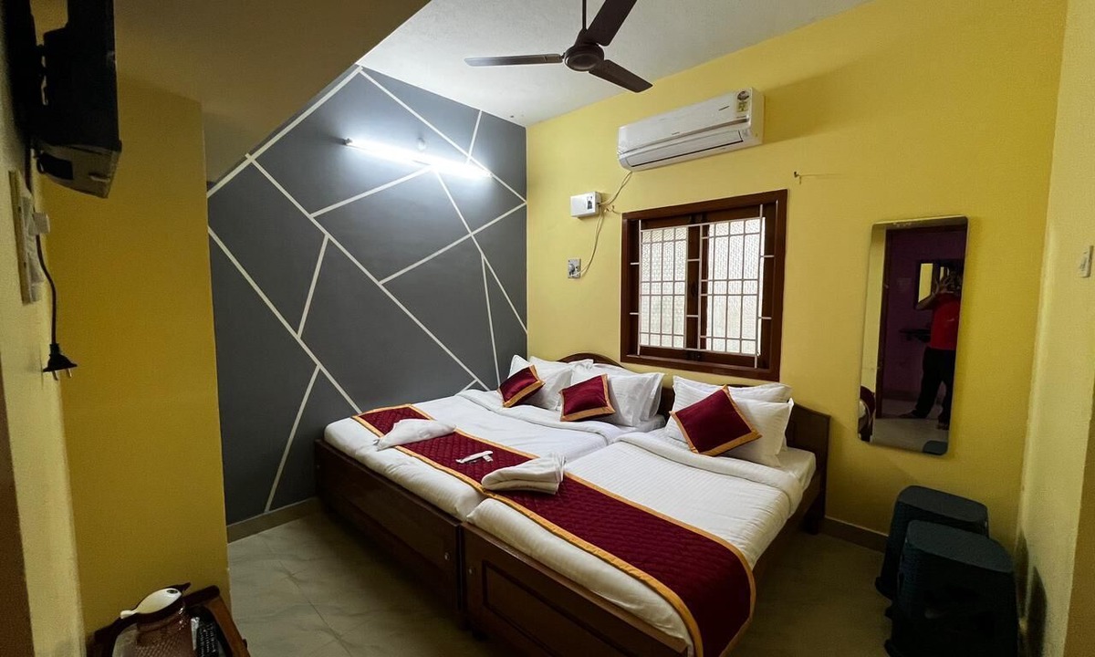Tiruchirappalli House | Rivera Inn