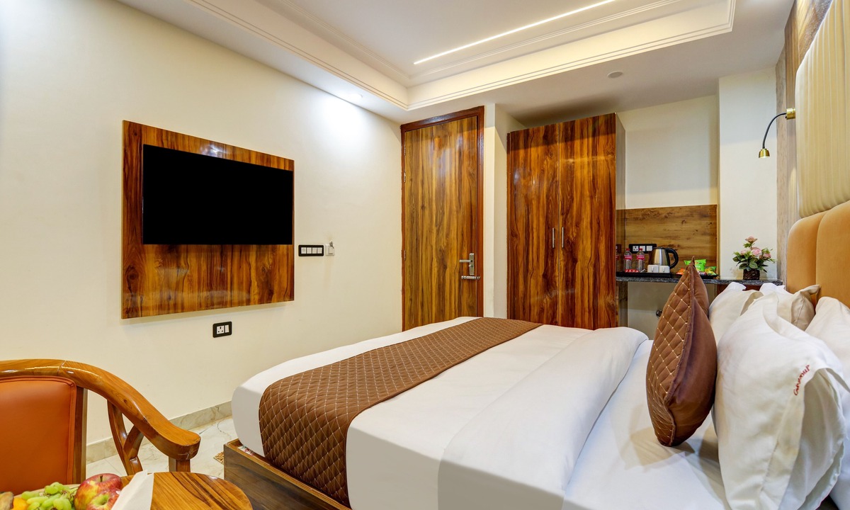 Mahipalpur Extension Hotel | Hotel Euronite Suites by RARO Hospitality Near IGI Airport Delhi