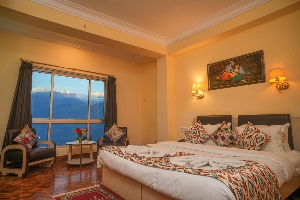 Pelling Hotel | Rare Himalayas De Regency