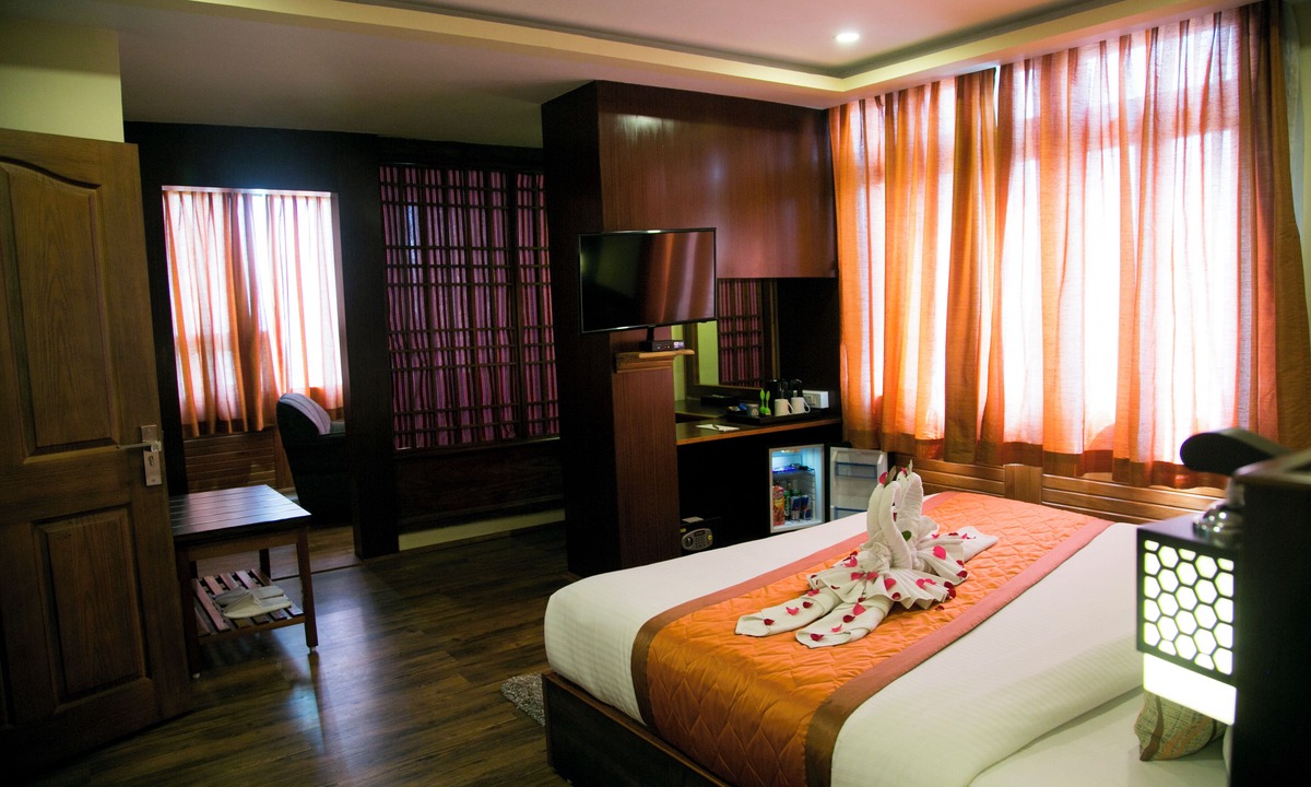 Tirthalli Hotel | Lords Riverside Resort