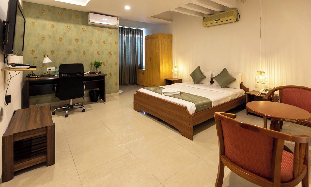 Domlur Hotel | Apollo Greens