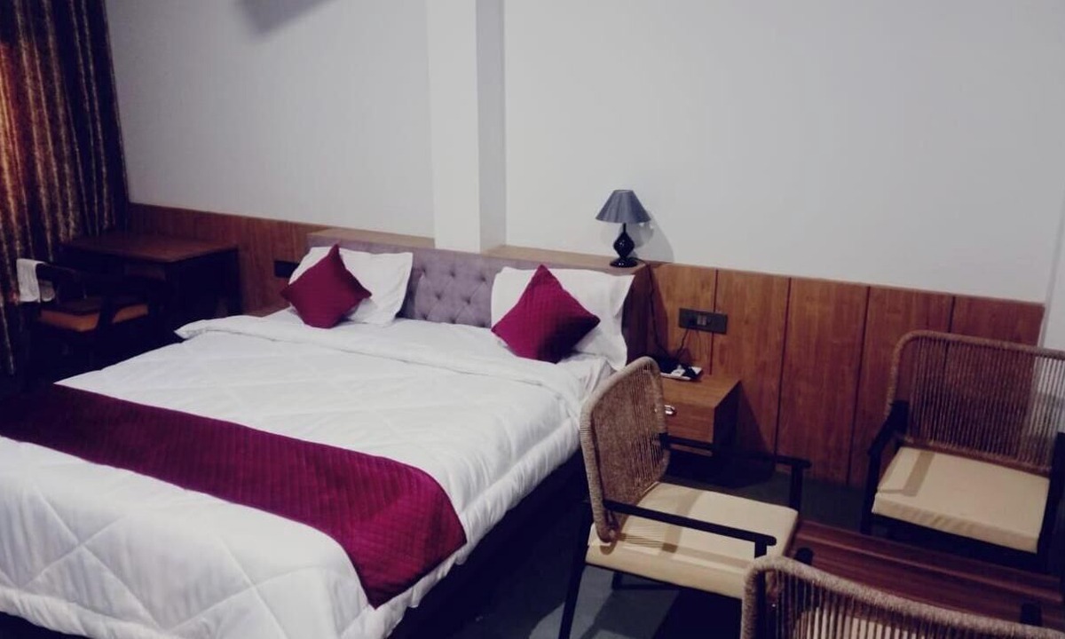 Chomu Hotel | Hotel Kesar bagh