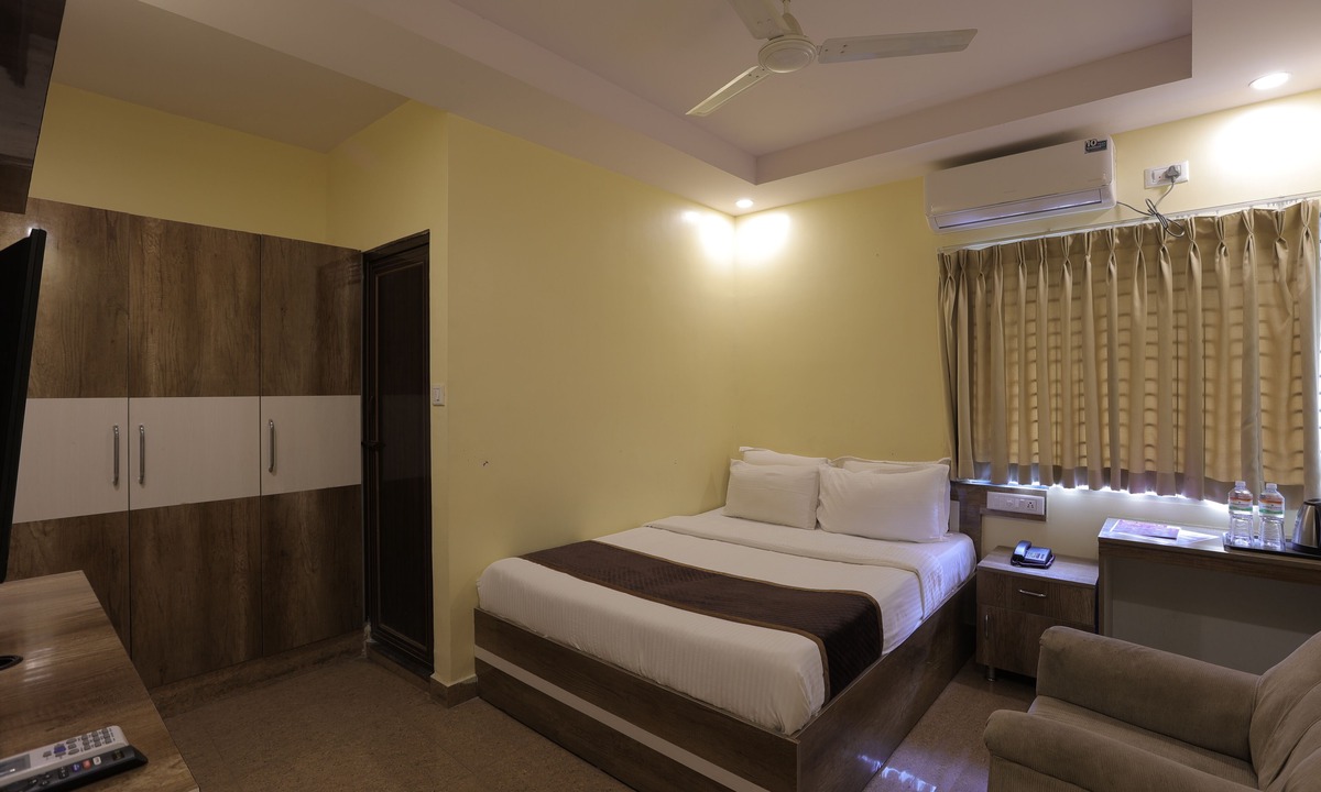 HBR Layout Hotel | Hotel Parkview Inn