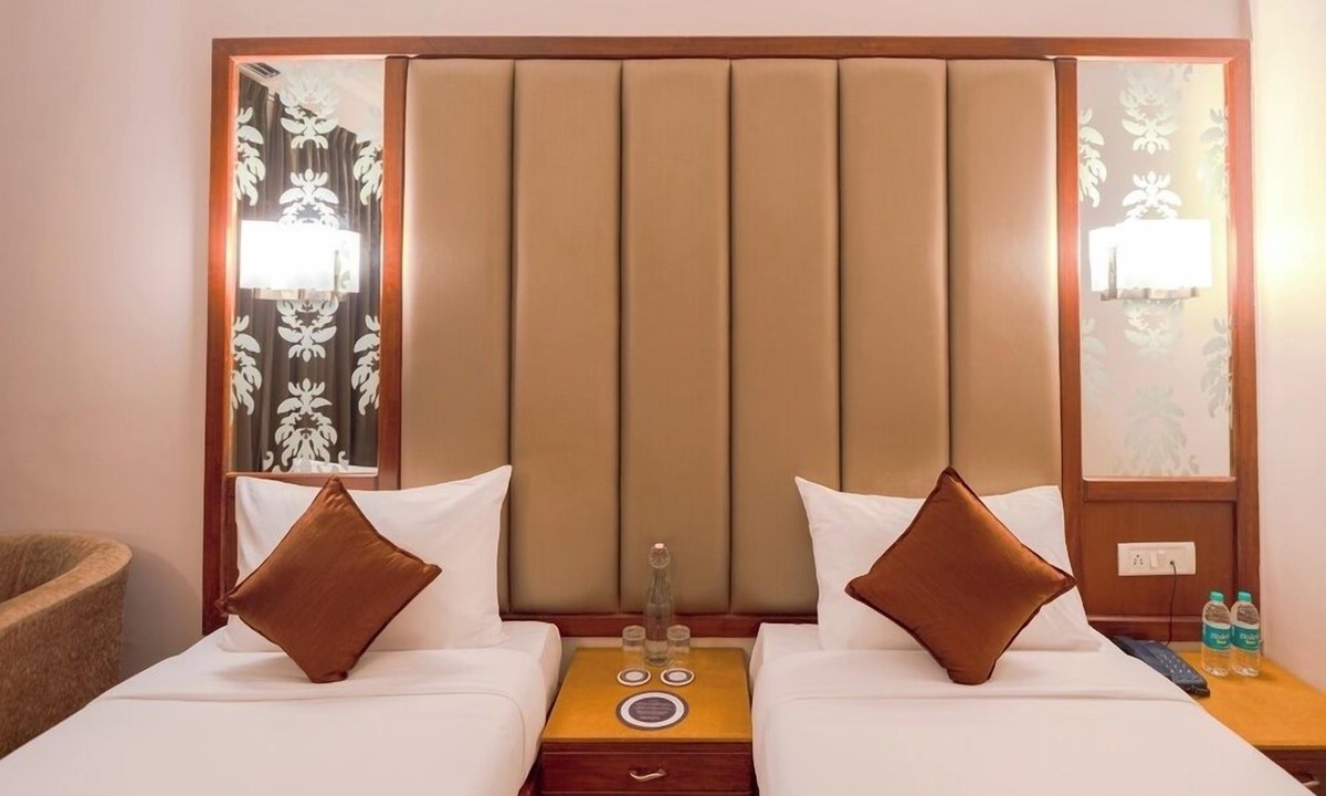 Bangalore City Center Hotel | U by Z Hotels, Richmond Circle