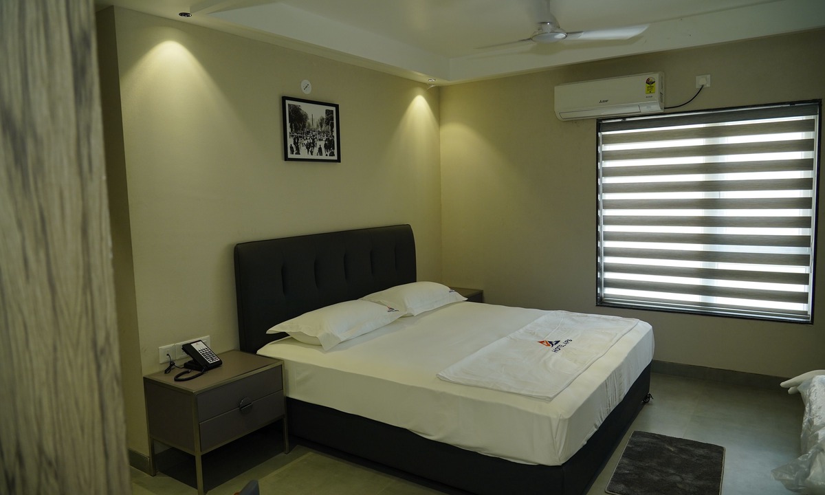 Nizamabad Hotel | Hotel APS