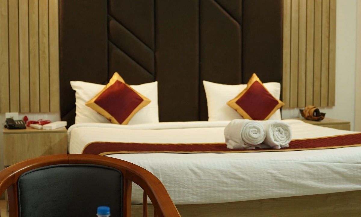 Chittur Hotel | Hotel Vintage Palace
