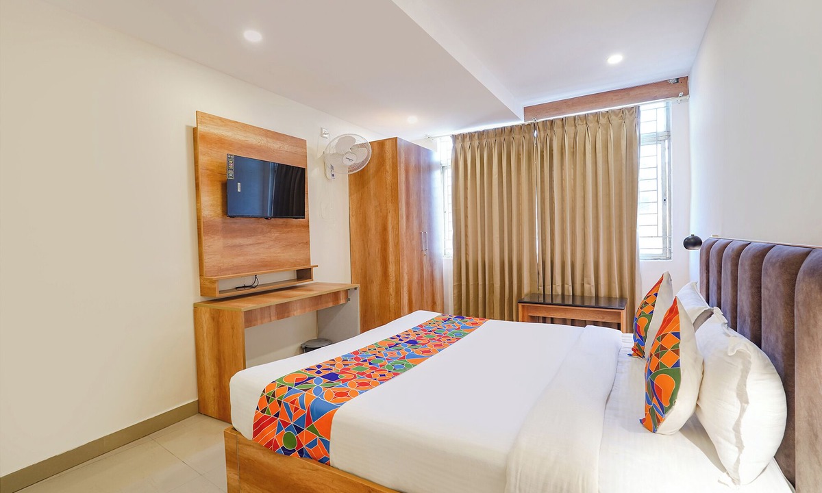 Stage 1 Hotel | FabHotel Indian Suites - Krishnarajapuram