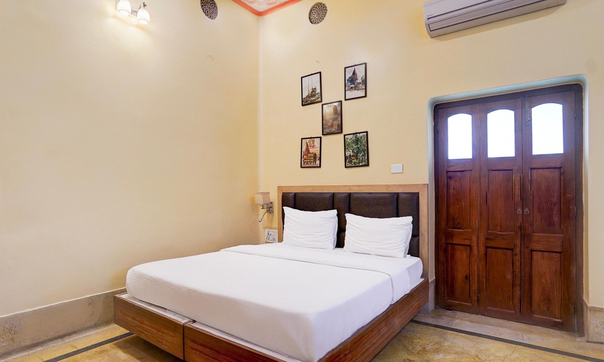 Chandauli House | Palette Heritage Scindia Ghat