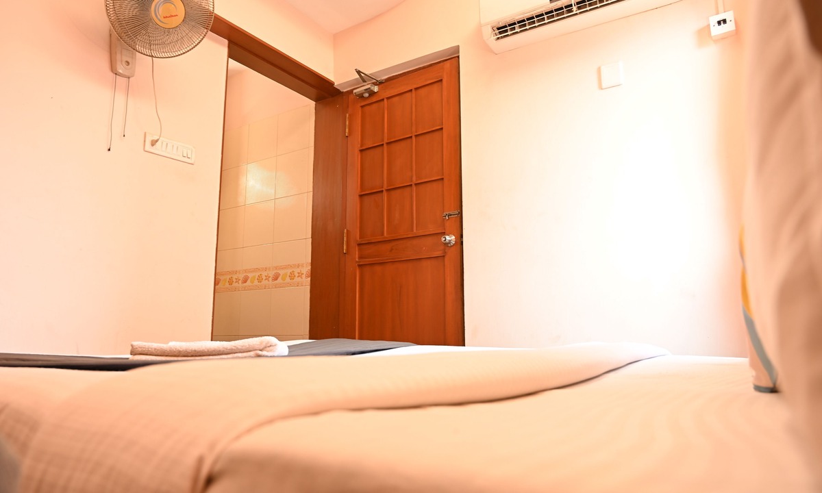 Mylapore Tiruvallikk Hotel | Bella Vagues By K Hotels