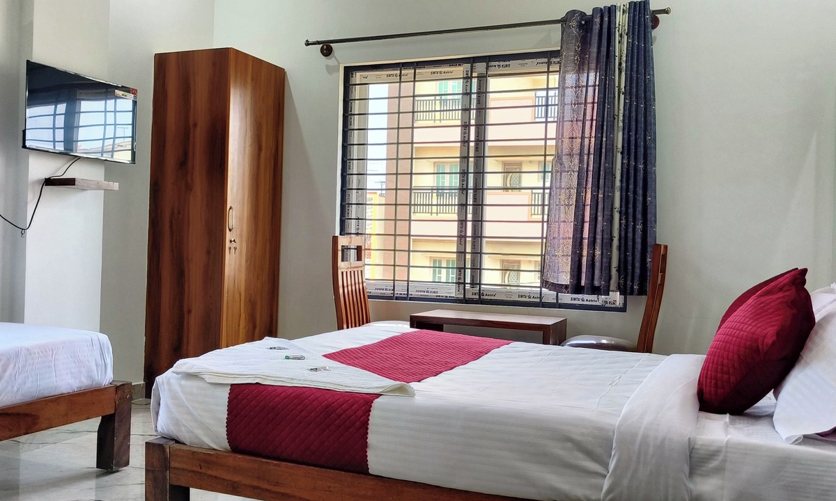 Kumbalgodu Hotel | PPH Living Jai Maruthi Boarding&Lodging