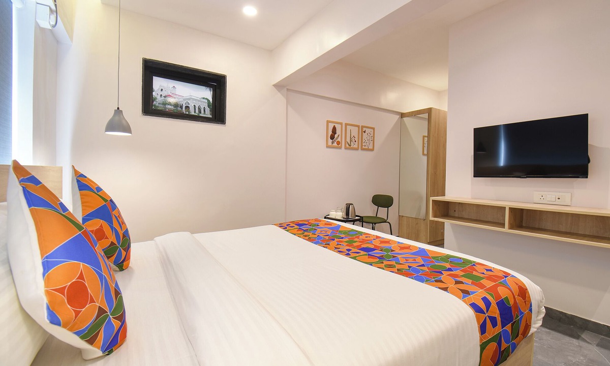 Clover Park Hotel | FabHotel Olive Suite - Near Airforce Get