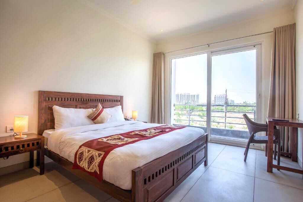 Vrindavan Hotel | The Vrindwoods