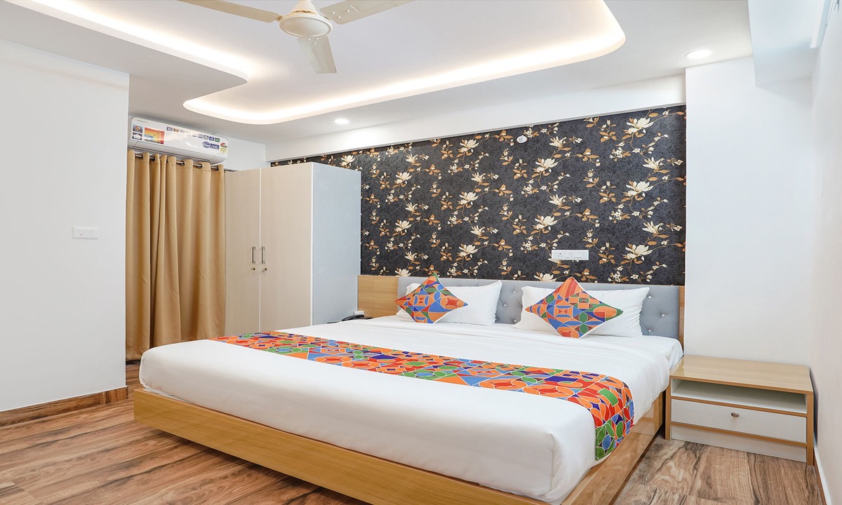 Lakshminarayana Pura Hotel | FabHotel Vasatiya & Suites