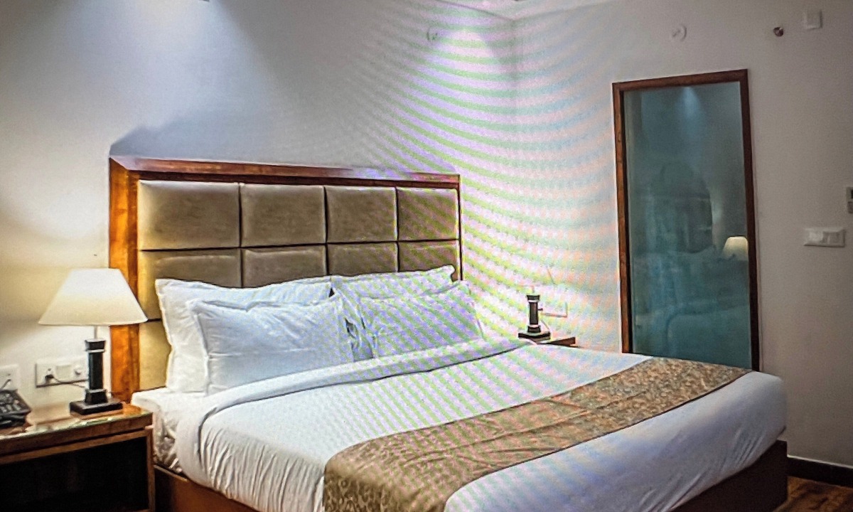 Ranchi Hotel | Jade Square