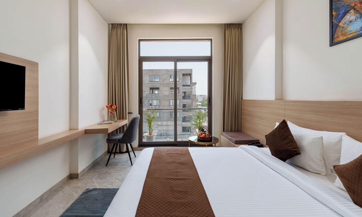 Gayariawas Hotel | 7 Rays Hotel