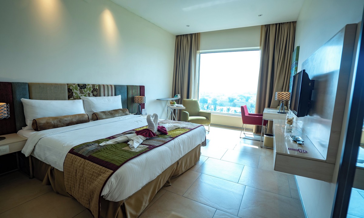 Phaltan Hotel | Pride Elite Phaltan