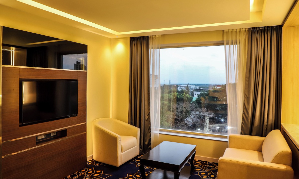 Mangalore Hotel | The Sea View
