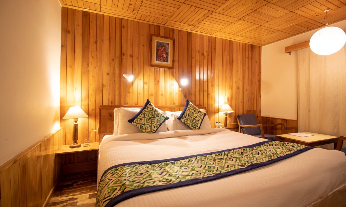 Old Manali Resort | Hotel Negis Mayflower