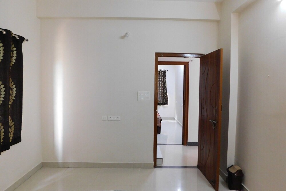 Gachibowli House | Centrally-located place , AIG Hospital, Restaurants , Shopping place, Cinemas