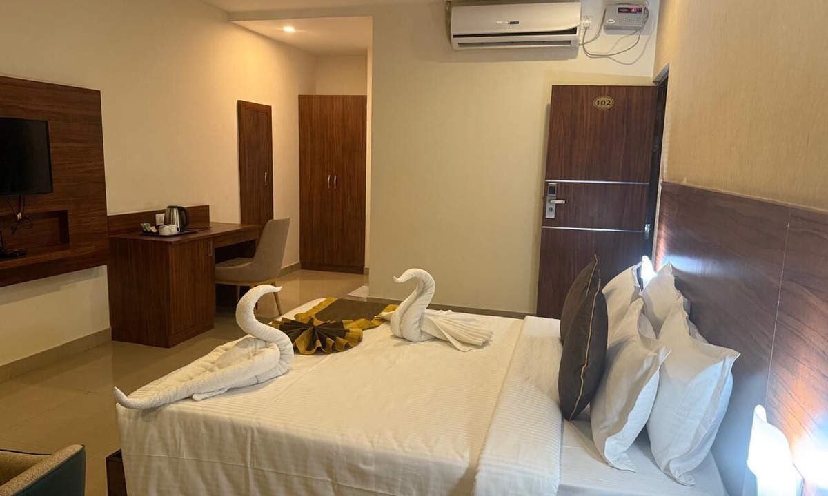 Bengaluru Hotel | Aero Hotel Near Bangalore International Airport