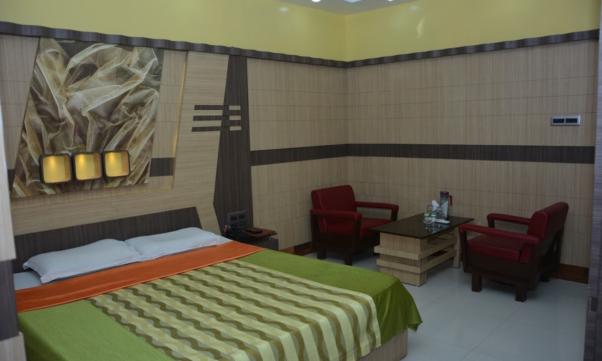 Cooch Behar Hotel | Hotel Ellora