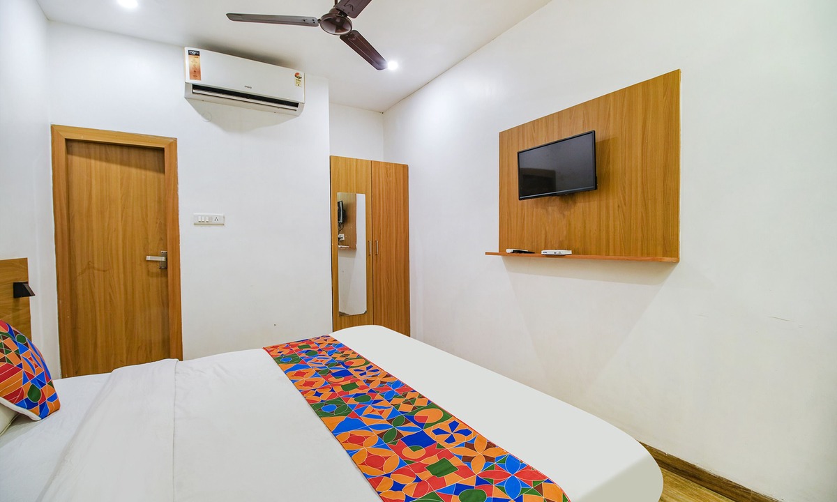 Gauhati Hotel | Fabexpress Anurag Residency