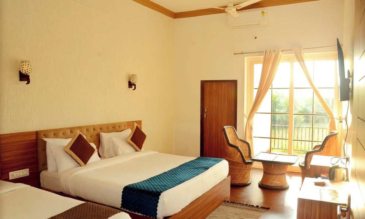 Sariska Hotel | The Vanashva