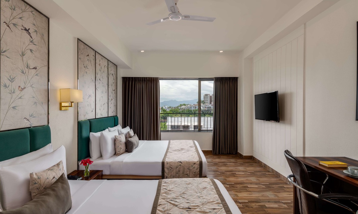 Siliguri Hotel | Voyage Milestone Hotel & Banquet Siliguri