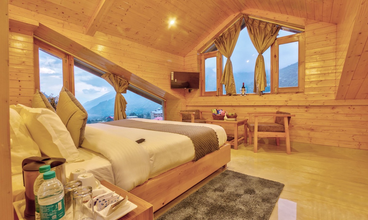 Burwa Hotel | La Aero Resort