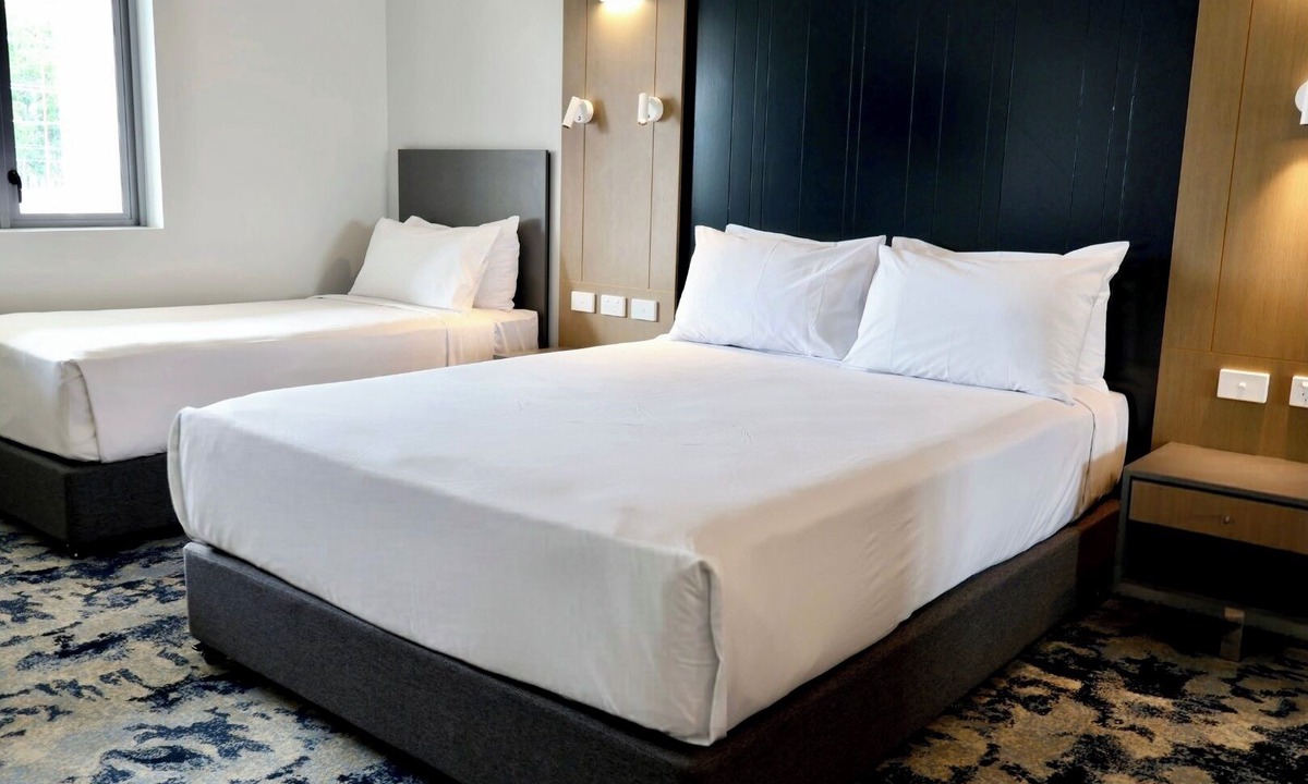 Boondall Hotel | Brisbane International - Virginia