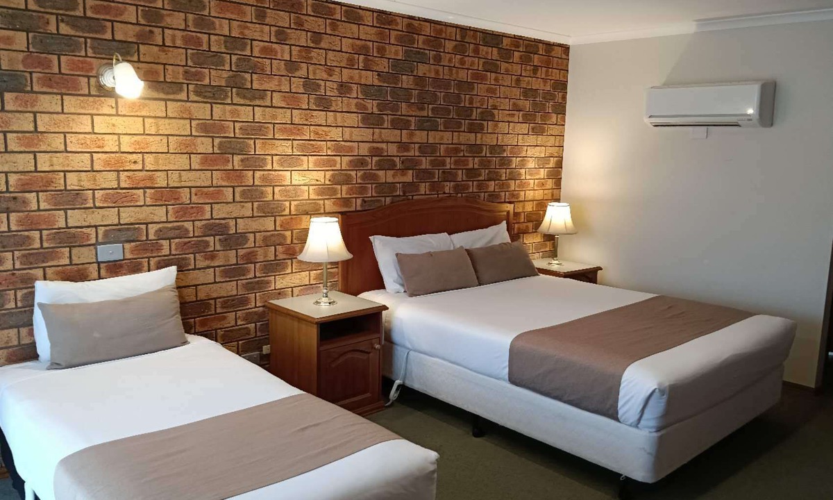 Ballarat East Hotel | Victoriana Motor Inn