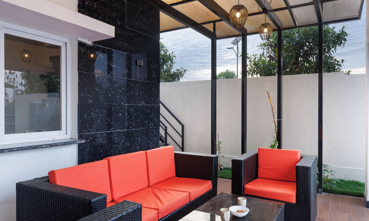 Hosur Apartment | Villa Amber by Stayjade Pool 1hr HSR Hosur