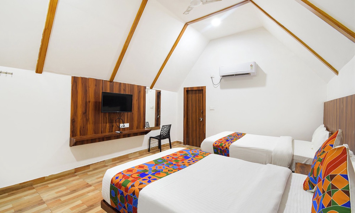 Ameerpet Hotel | Fabhotel Sunshine