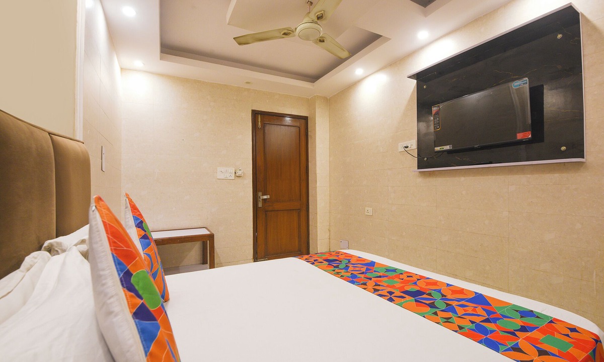 South Extension Hotel | Via Comfort Stay Green Park